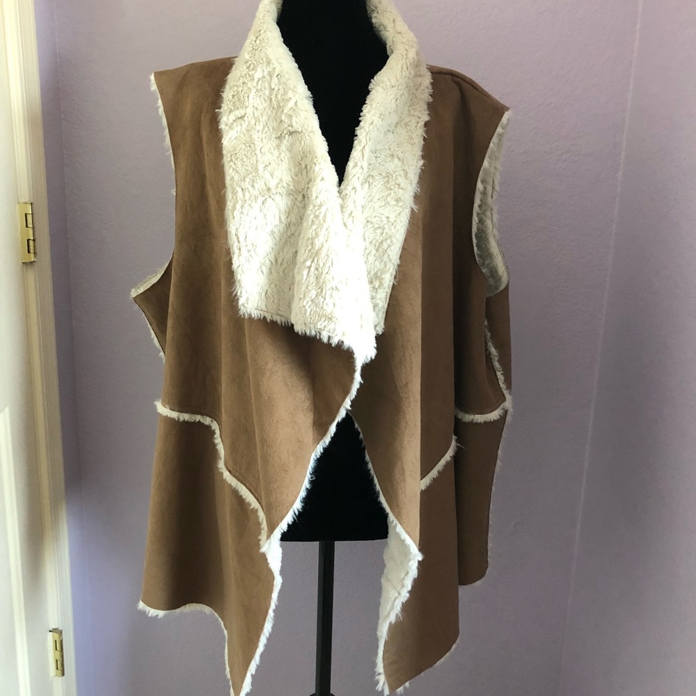Fur suede vest